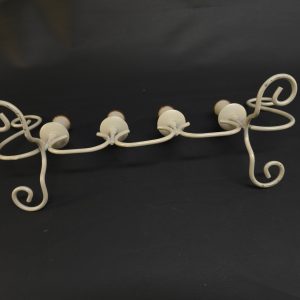 Charmig ljusstake i smide med kopparinslag – Vintage elegans