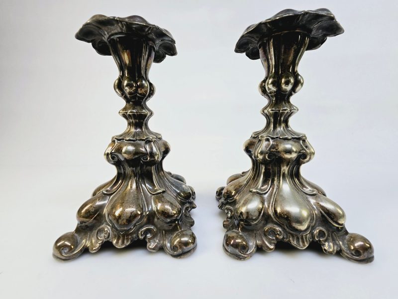 Antika ljusstakar i klassisk barockstil – 17 cm höga