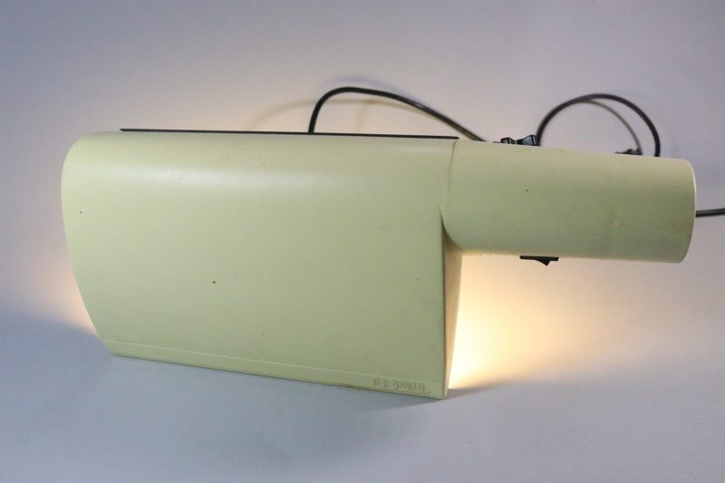 SKRIVBORDSLAMPA, metall och plast, LEDU Type 618