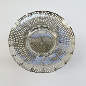 Klassisk hopfällbar ånginsats i rostfritt stål – Diameter 23,5 cm