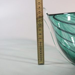Stor bladformad skål, konstglas - 27cm