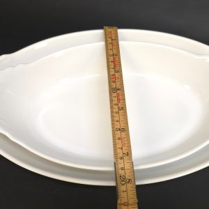 Elegant Set med Serveringsfat från Revol – Fransk Kvalitet i Tidlös Design