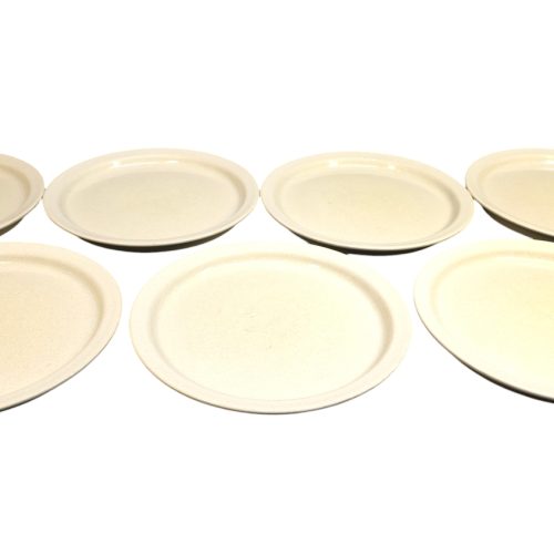 Set med 7 tallrikar från Höganäs Keramik, 24 cm i diameter