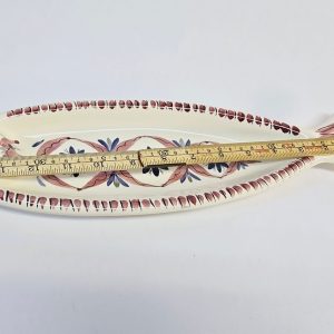Unikt fiskformat fat från Jie Gantofta – 38x12 cm