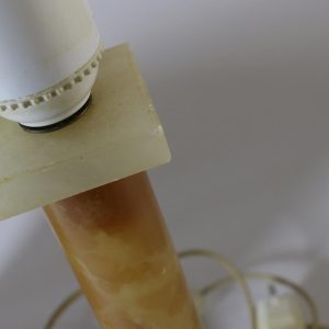 BORDSLAMPA, Alabaster  - skärm ingår