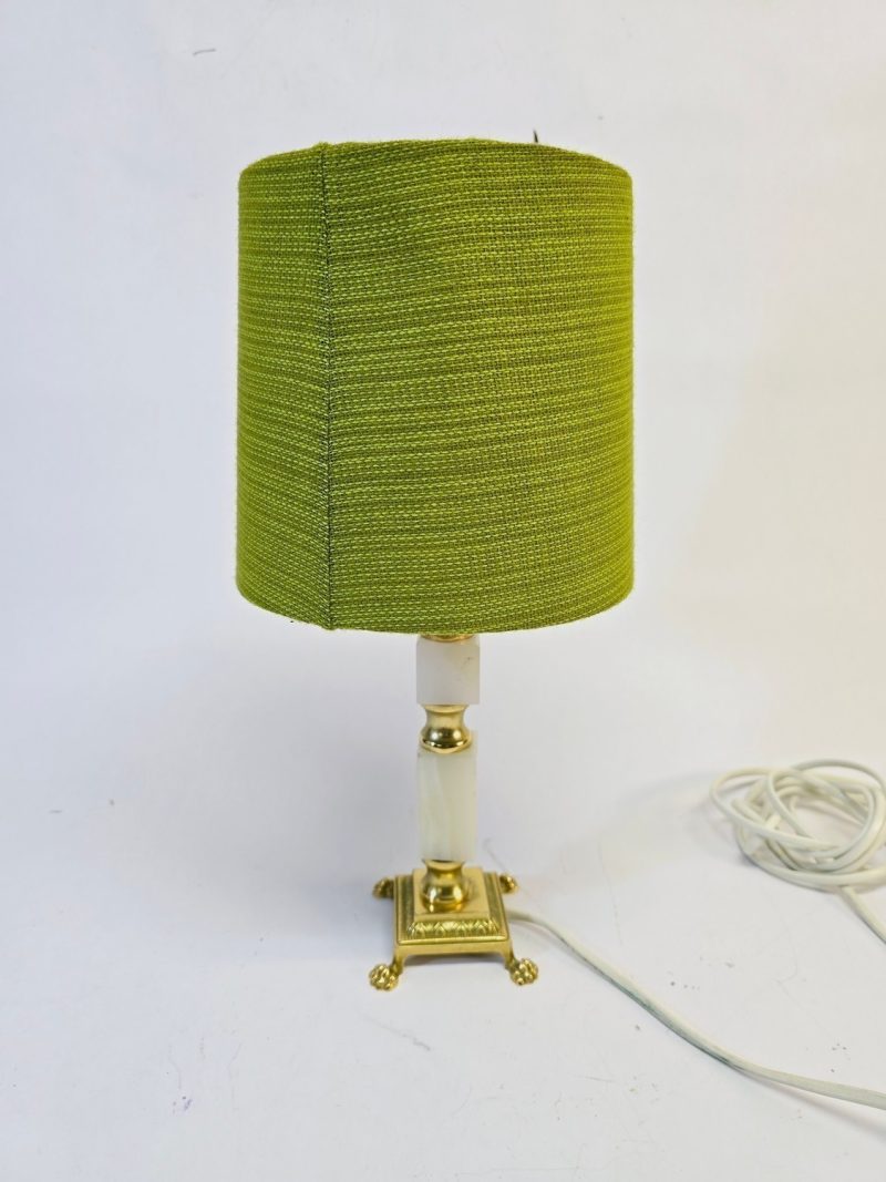 Charmig Bordslampa med Grön Skärm - Retro Elegans