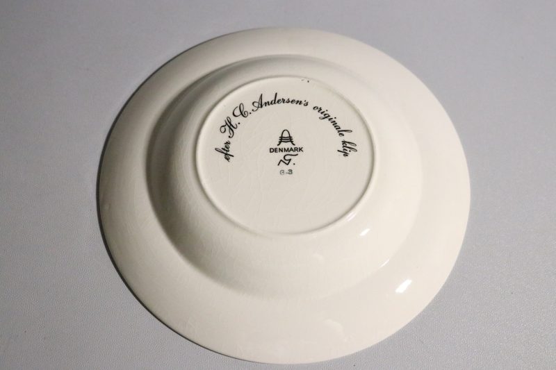 Vintage tallrik inspirerad av H.C. Andersens konst - unikt samlarobjekt