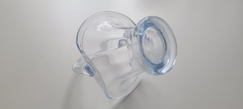 Skål i form av en korg, glas