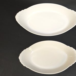 Elegant Set med Serveringsfat från Revol – Fransk Kvalitet i Tidlös Design