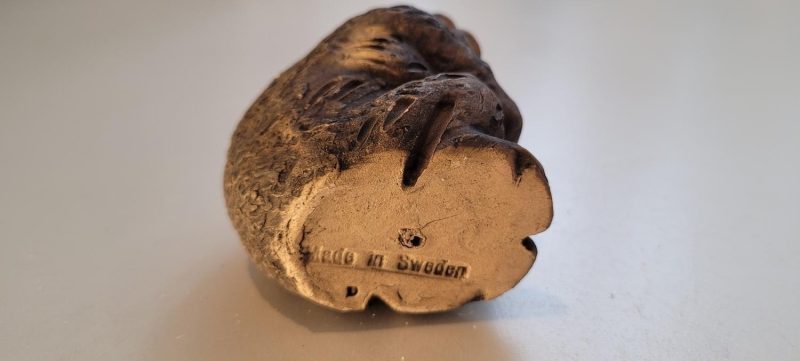 FIGURIN, APA, TILGMANS KERAMIK