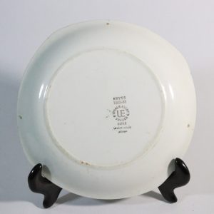 Tallrik 20 cm, KRYSS, Upsala-Ekeby, Gefle av Helmer Ringström. 50-60 tal