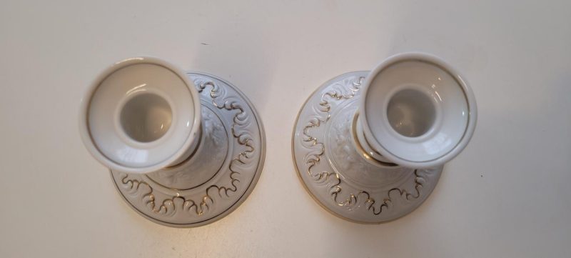 2st ljusstakar, troligen Capodimonte Italien