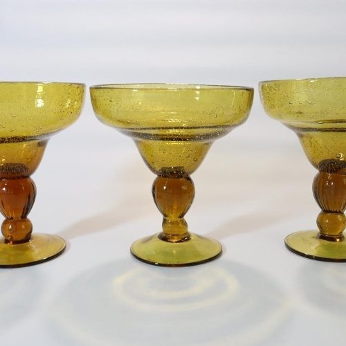 3st bärnstensfärgade dessertglas med bubblor i glaset