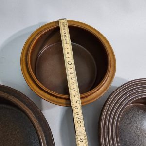 2st Skålar, Arabia, "Ruska", Glaserad stengods, Designer: Ulla Procopé