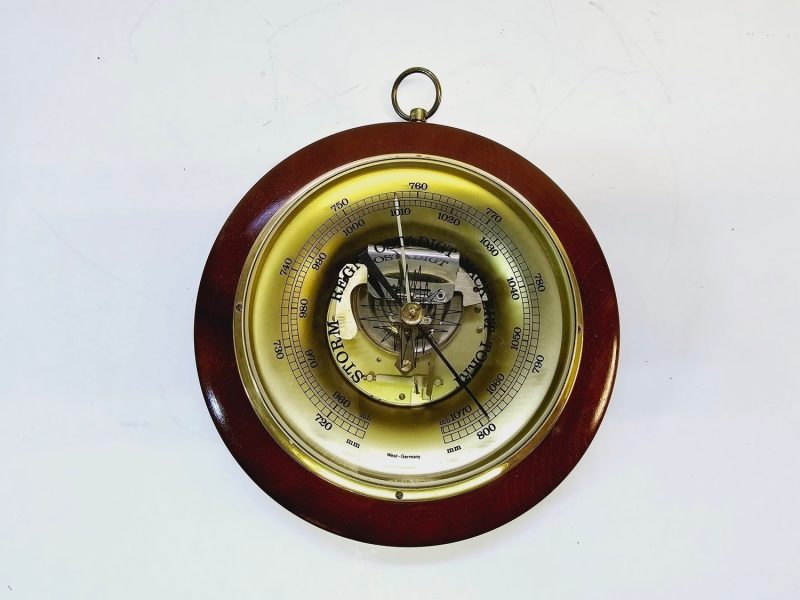 Väggbarometer i Trä och Mässing, West Germany, 18 cm – Exklusiv Inredningsdetalj