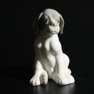 Vintage Porslin Figurin, Hund  Boxer Valp