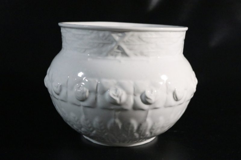 Elegant Vintage Kruka från Gustavsberg – Ett Tidstypiskt Samlarobjekt