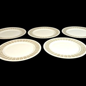 Set med 5 assietter från Arabia Finland – klassisk skandinavisk design