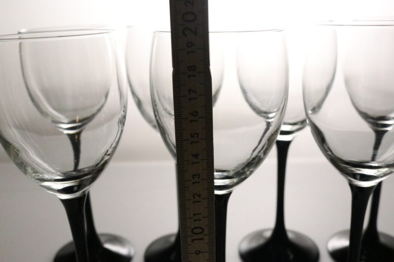 7st vinglas, Domino Signature Black från CRISTAL D'ARQUES-DURAND