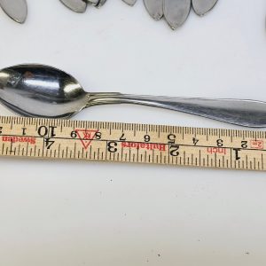 Elegant skedset med extra samlarsked från Kolmårdens Djurpark