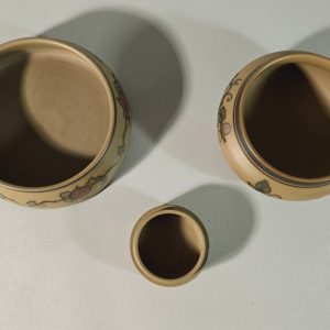 3 delar, L Hjort, glaserat stengods, Bornholm, Danmark, 1900-talets andra hälft