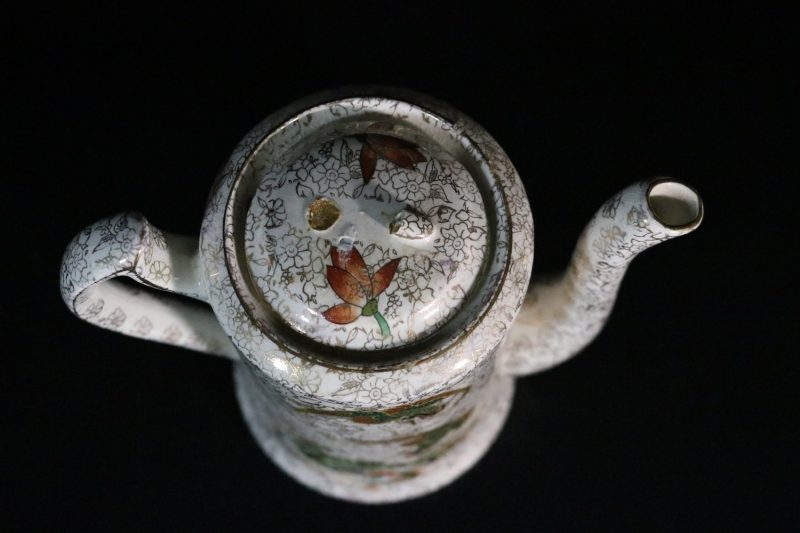 Art Nouveau Phoenix keramikkanna gjord i England med färgglad dekor