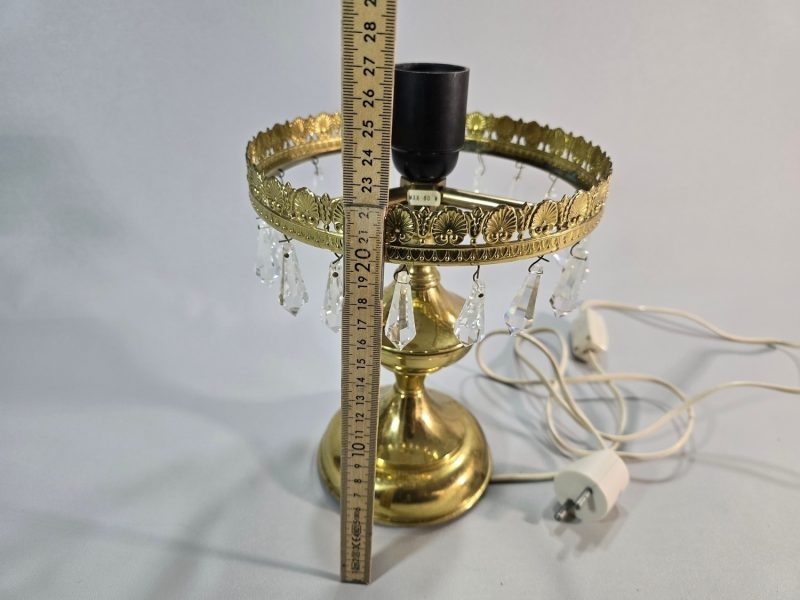 Bordslampa mässing, glasprismor