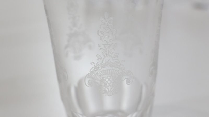 Glasservis med graverad dekor - 5st