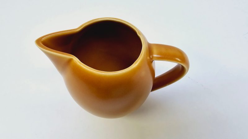Retro Gräddkanna från Höganäs Keramik – 13 cm