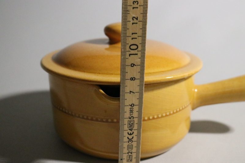 Old Höganäs Gryta – Handgjord Keramik, 13 cm i diameter