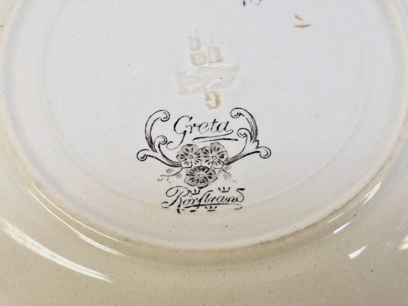 Vackert set av tre tallrikar från Rörstrand – "Greta", 23,5 cm i diameter