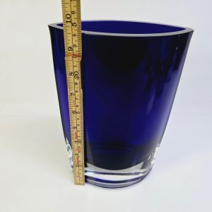 Elegant Blå Glasvas – Skandinavisk Design