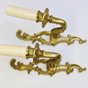 Antika Ljushållare i Mässing – Elegant Rococostil