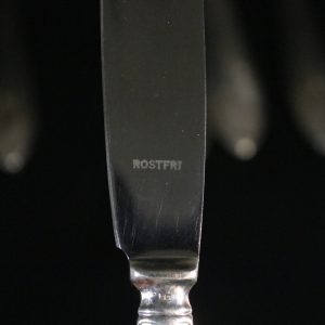 Elegant Bestickset med 15 Knivar i Rostfritt Stål – 24 cm
