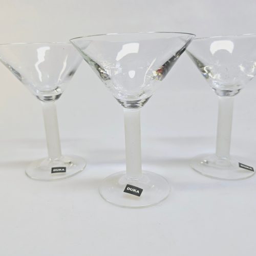 Set med tre DUKA martiniglas