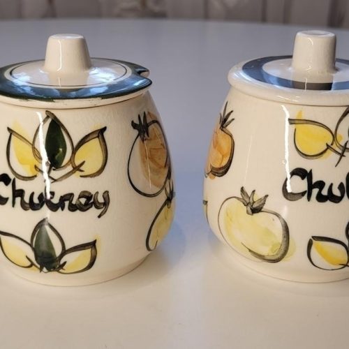 2st handmålade Burkar med lock för chutney, England