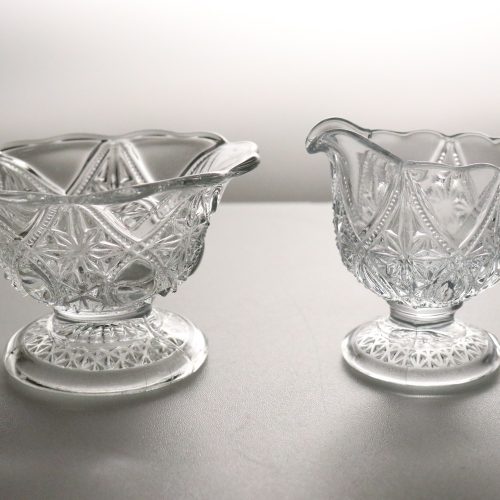Elegant Gräddkanna och skål i högkvalitativt klart glas