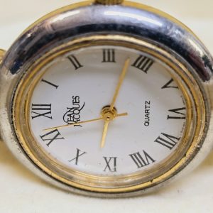 Elegant armbandsur från Jean Jacques – klassisk design med utbytbara ramar
