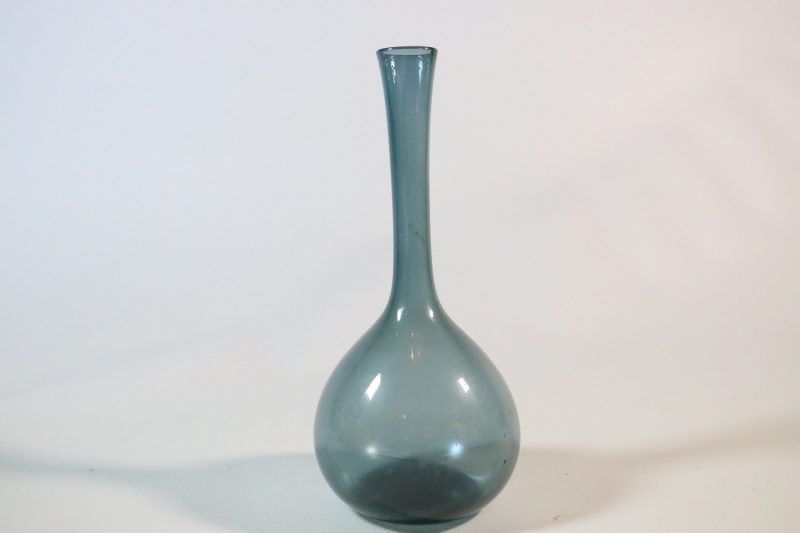 VAS, GULLASKRUF, glas troligen Arthur Percy