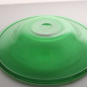 Elegant grön glasskål – Vintage charm i stilren design