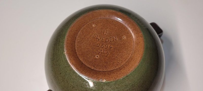 UPSALA-EKEBY, Karott, brunglaserad keramik 10,5cm