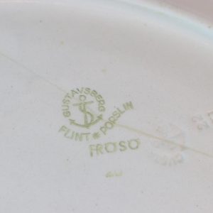 Djup uppläggnungsfat, GUSTAVSBERG - STIG LINDBERG - FRÖSÖ - SWEDEN