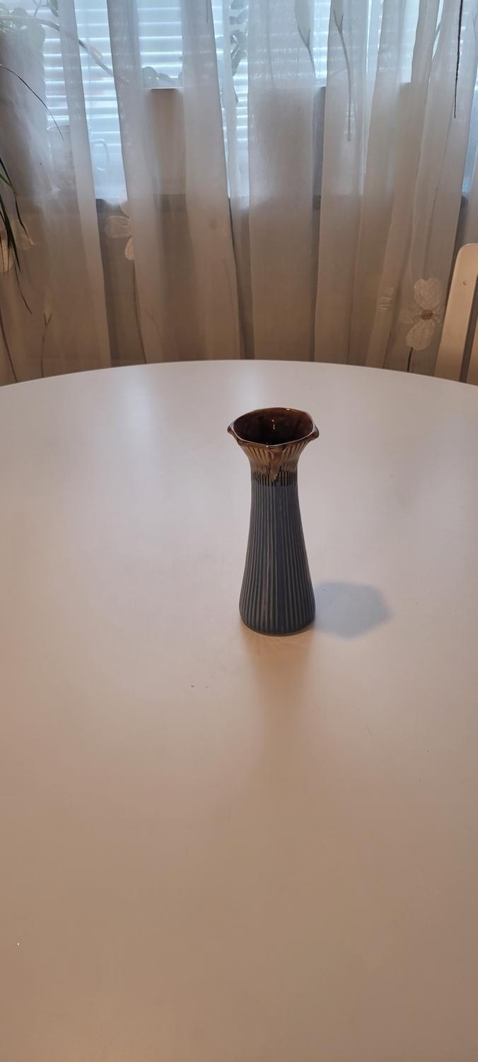 Blomvas blå Linda 18,5cm