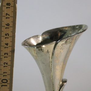 Silverpläterad liljaformad knoppvas