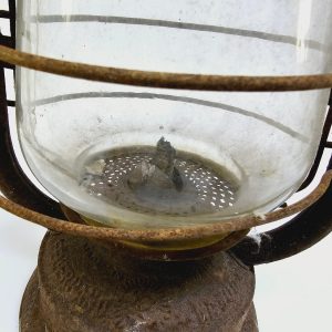 Antik stormlampa – Feuerhand D.R. Patent – tidlös charm och funktion