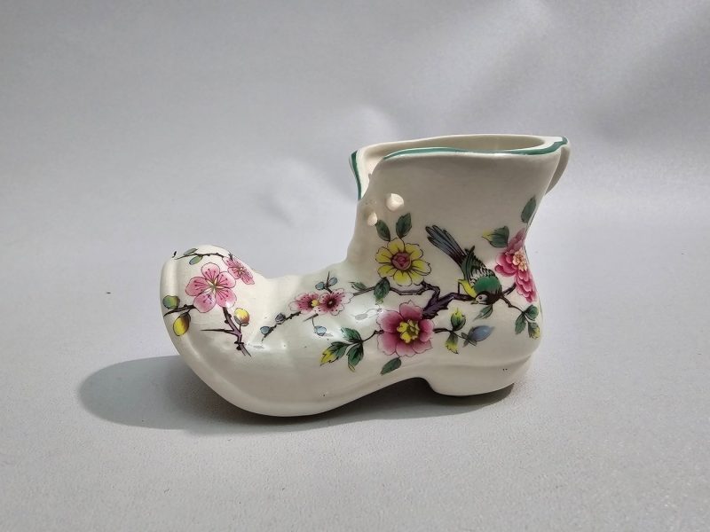 Sko i porslin - Old Foley Chinese Rose - England