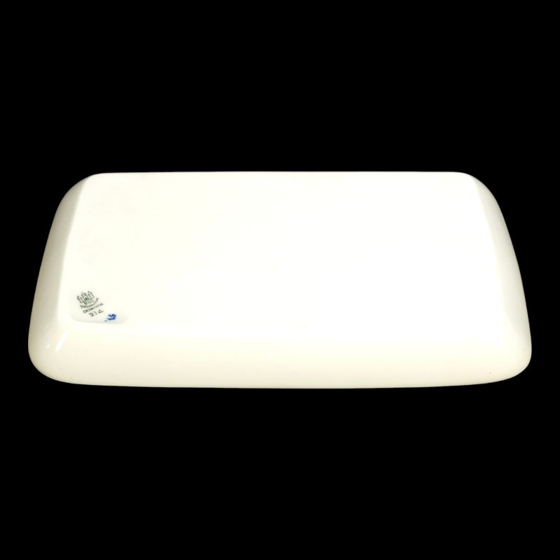 Elegant serveringsfat från Bing & Grøndahl, "Blå Måsen" (21,5 cm)