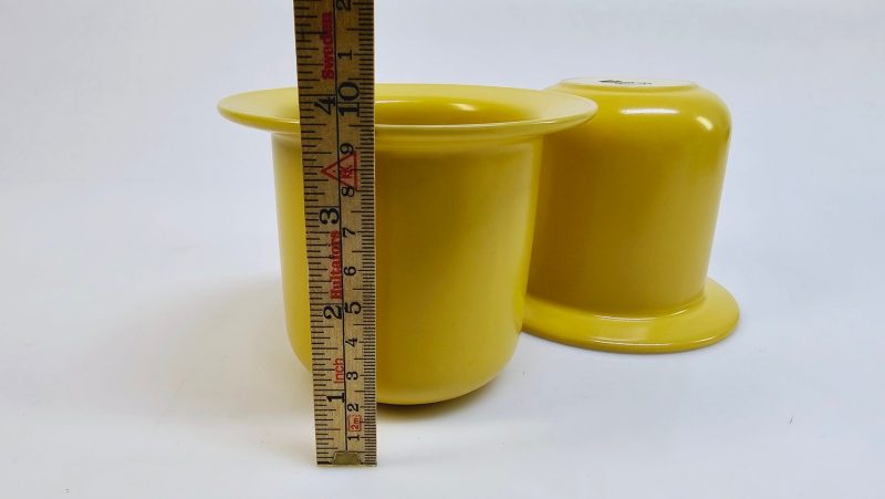 Höganäs keramik – Set med två blyfria koppar i solgul nyans, 9,5 cm