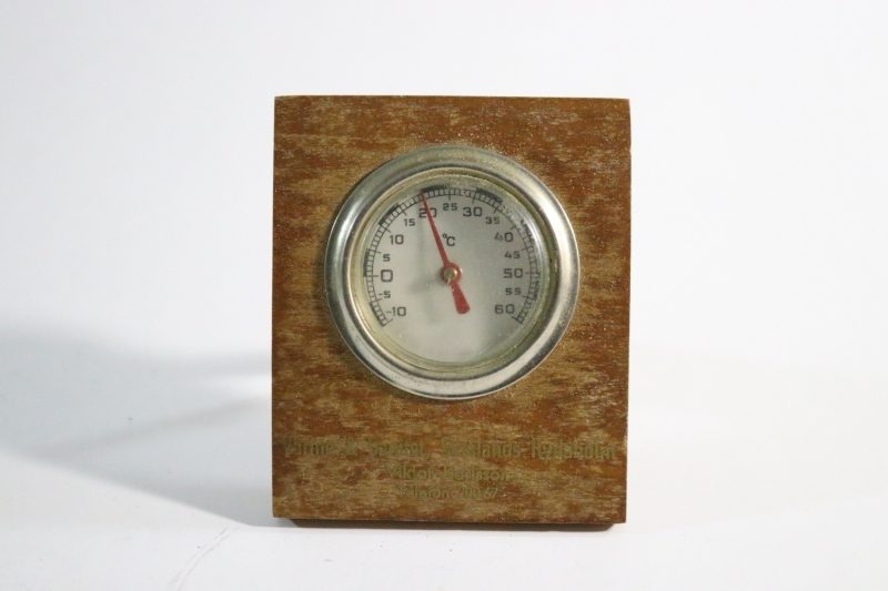Bordstermometer, trä