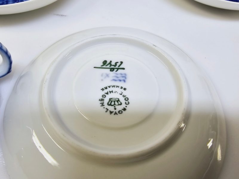 Klassiska Blåblommiga Koppar från Royal Copenhagen – Set om Tre